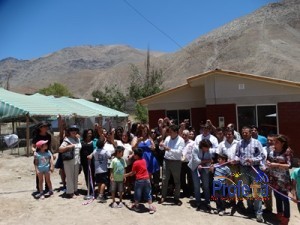 Gobierno entrega llaves de viviendas a familias del comité “Villarreal” en Alto del Carmen