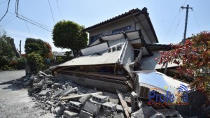 Segundo Terremoto deja 23 muertos y decenas de personas sepultadas bajo escombros.