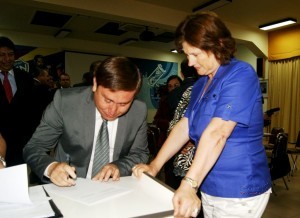 Entrega de fondos Educacion Provincia del Huasco