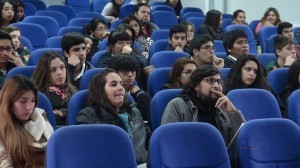 Actor Gregory Cohen desarrolló taller sobre creatividad en la Universidad de Atacama