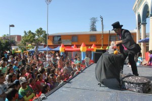 MUNICIPALIDAD DE FREIRINA CELEBRA FIESTA NAVIDEÑA CON LOS MÁS PEQUEÑOS