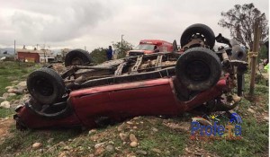 Conductor salvó de milagro tras volcar su camioneta al sur de Vallenar