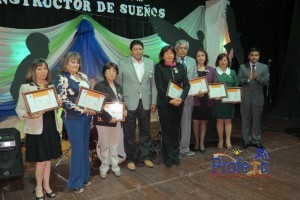 Municipio de Vallenar homenajeó a Profesores y Asistentes por años de servicio.
