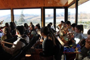 ORQUESTA SINFÓNICA DE FREIRINA PARTICIPA EN EXITOSO CONVERSATORIO CON LOS JAIVAS Y FINALIZA CON PRESENTACIÓN EN CONJUNTO CON ESTA LEGENDARIA BANDA CHILENA