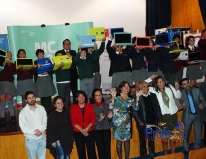 116 computadores fueron entregados a estudiantes de la comuna de Huasco