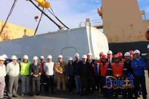 En el puerto Las Losas Huasco Autoridades regionales visitan desembarco de equipamiento de nuevo parque eólico 2