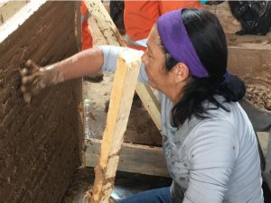 20-mujeres-se-capacitaron-en-tecnicas-de-restauracion-patrimonial-en-la-ciudad-de-freirina