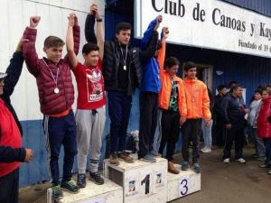 en-nueva-imperial-huasquinos-triunfan-en-campeonato-nacional-de-canotaje