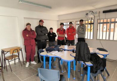 Estudiantes del CEIA Vallenar construyen su propia aula pedagógica gracias a proyecto EPJA del Mineduc